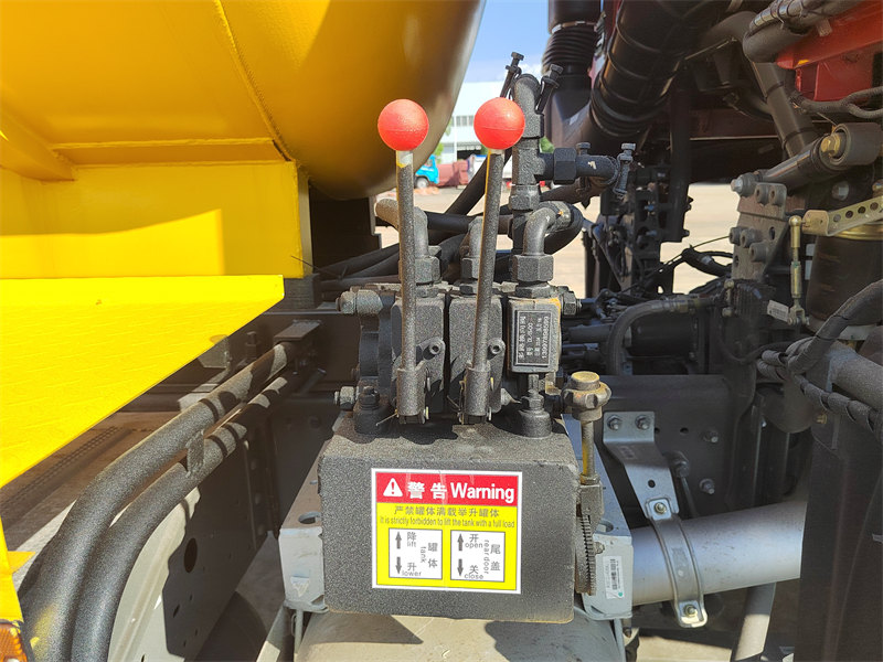 HOWO 20000L sewer cleaner truck